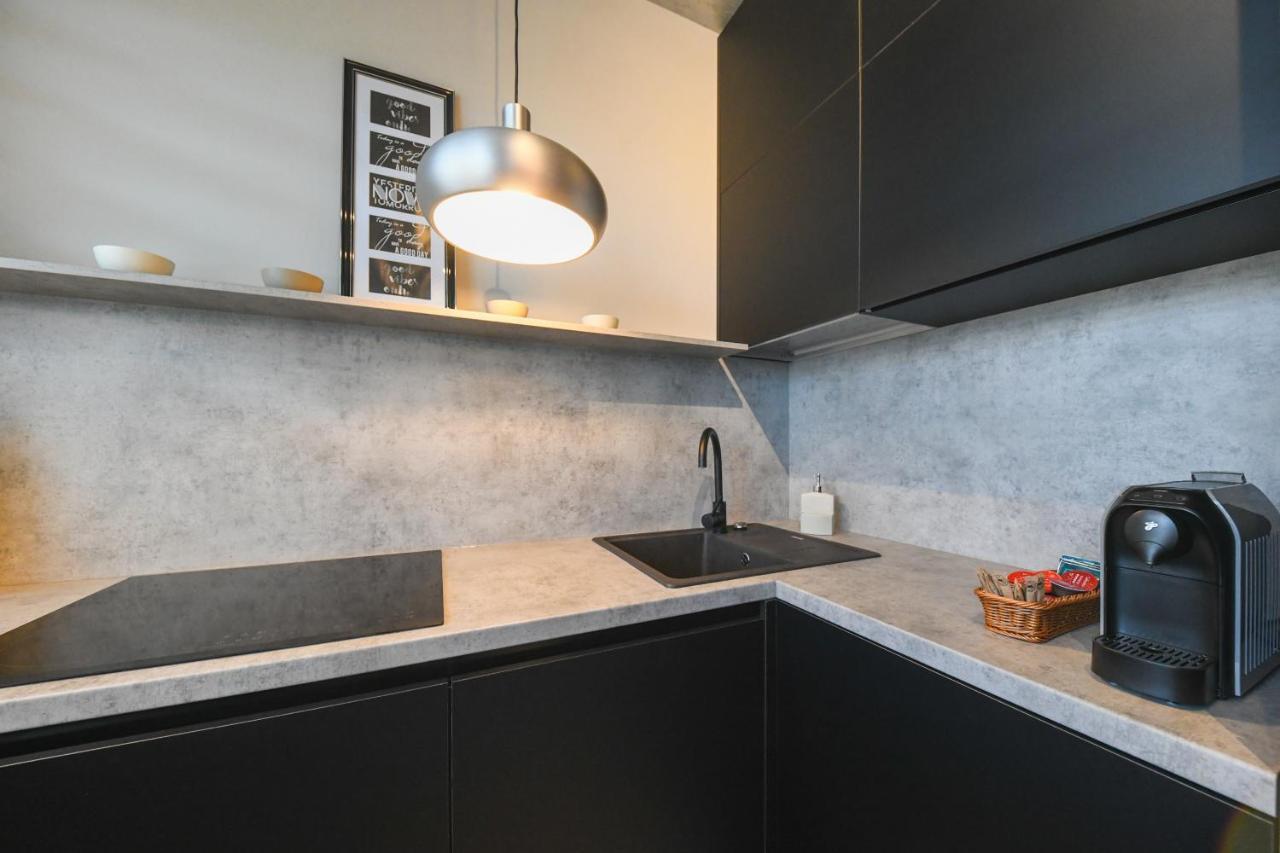 Panoramic Apartment With Terrace Клуж-Напока Екстериор снимка
